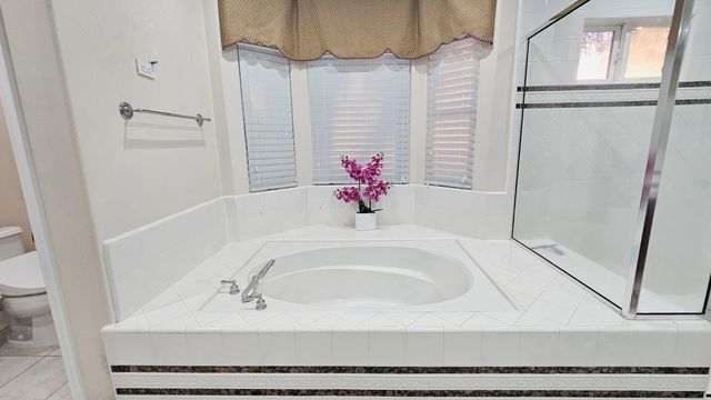 2625 E Sean Avenue, Fresno, CA 93720