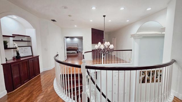 2625 E Sean Avenue, Fresno, CA 93720