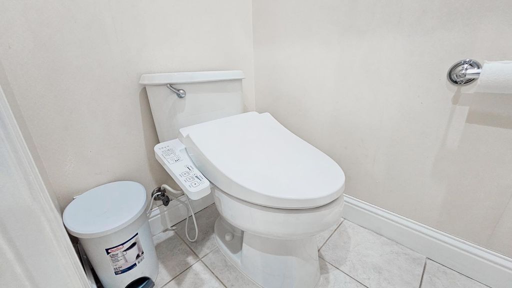 Image 31 of property listing at 2625 E Sean Avenue, Fresno, CA 93720