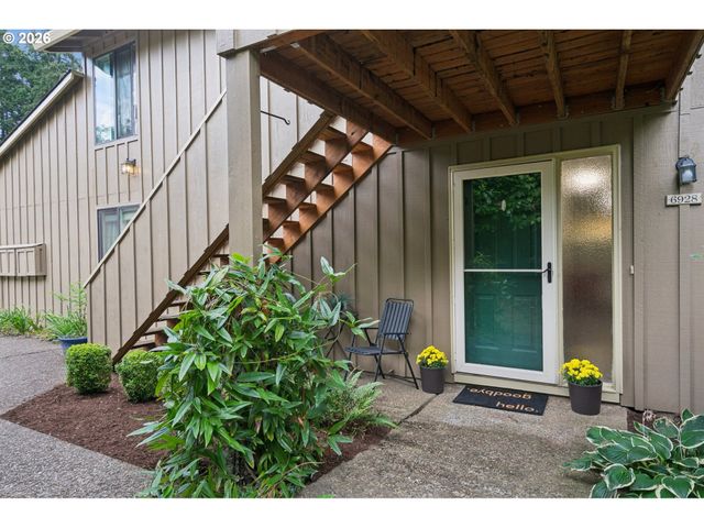6928 Sw MONTAUK Cir, Lake Oswego, OR 97035