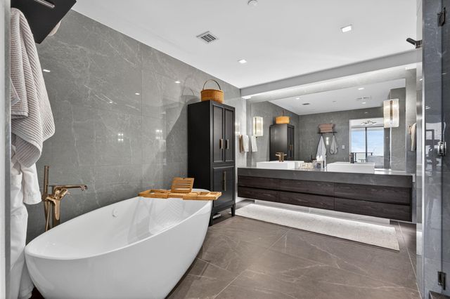 1116 N Ocean Boulevard 1204, Pompano Beach, FL 33062