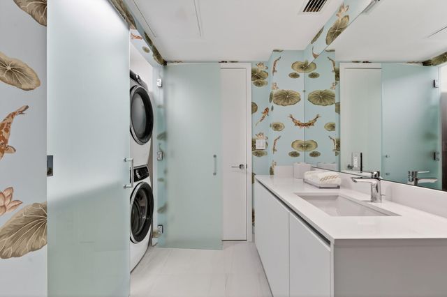 1116 N Ocean Boulevard 1204, Pompano Beach, FL 33062