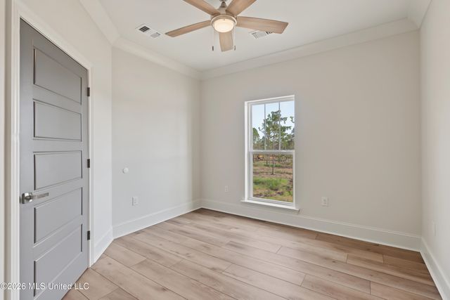 13075 Enciente Point Drive, Kiln, MS 39556