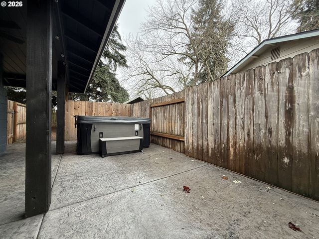 788 CORNWALL Ave, Eugene, OR 97404