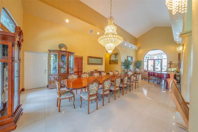 14630 Luray Rd, Southwest Ranches, FL 33330