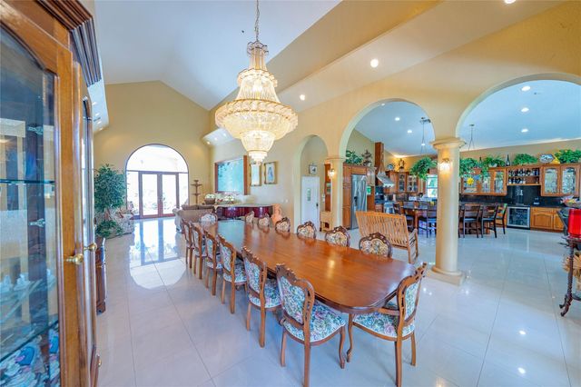 14630 Luray Rd, Southwest Ranches, FL 33330