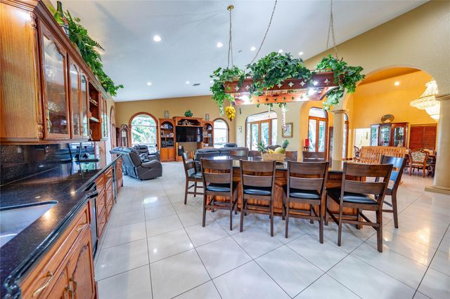 14630 Luray Rd, Southwest Ranches, FL 33330