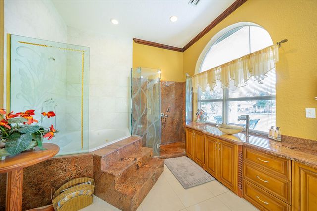 14630 Luray Rd, Southwest Ranches, FL 33330