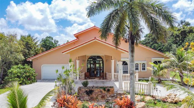 14630 Luray Rd, Southwest Ranches, FL 33330