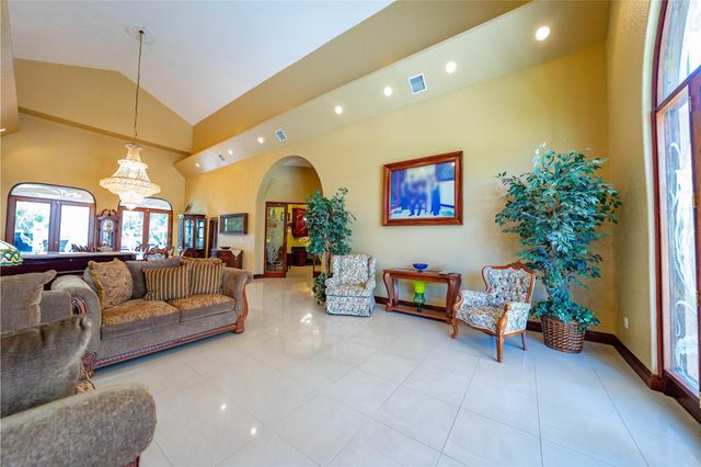 14630 Luray Rd, Southwest Ranches, FL 33330