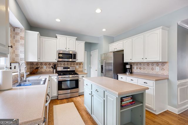 6138 Windflower Drive, Powder Springs, GA 30127