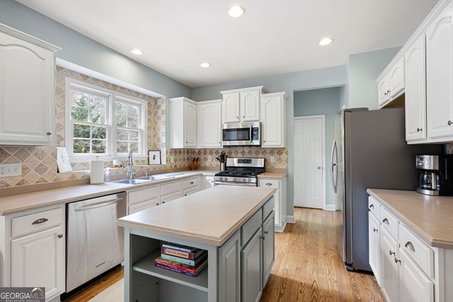 6138 Windflower Drive, Powder Springs, GA 30127