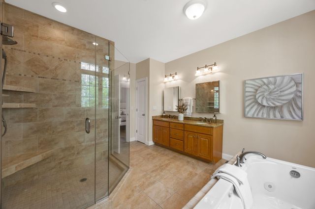 17 Payamps Road, Mashpee, MA 02649