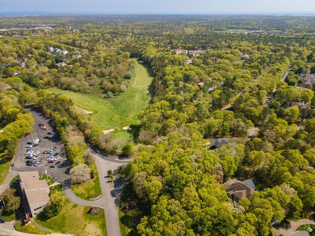 17 Payamps Road, Mashpee, MA 02649