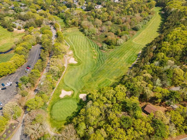 17 Payamps Road, Mashpee, MA 02649