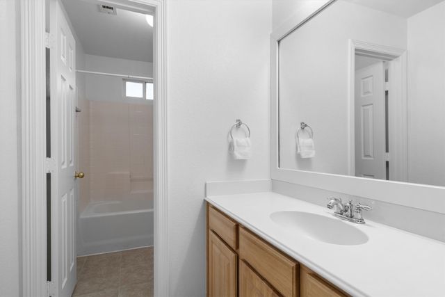 4604 Fox Meadows Lane, Mansfield, TX 76063