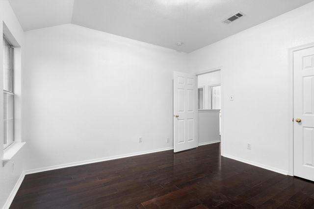 4604 Fox Meadows Lane, Mansfield, TX 76063