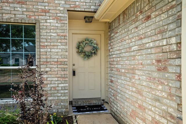 4604 Fox Meadows Lane, Mansfield, TX 76063