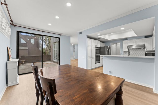 133 Litchfield Lane, Houston, TX 77024