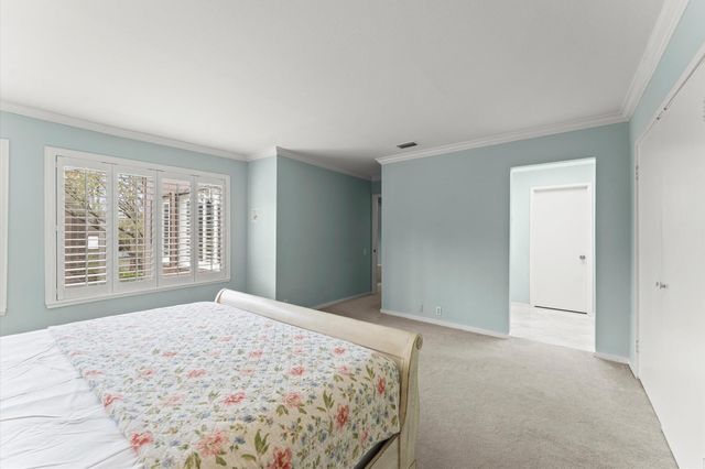 133 Litchfield Lane, Houston, TX 77024