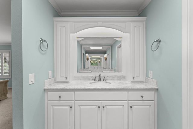 133 Litchfield Lane, Houston, TX 77024