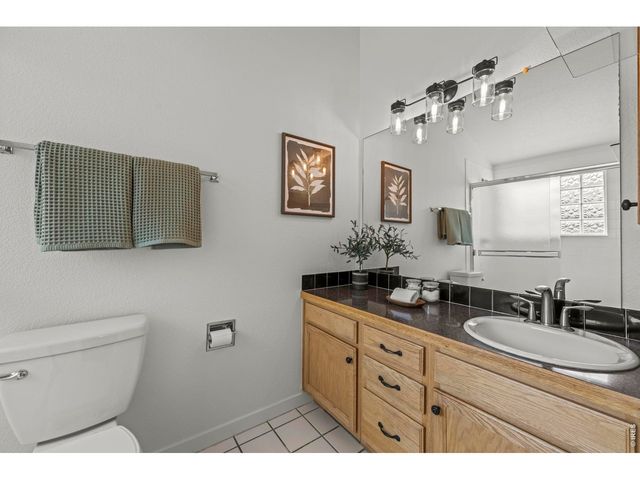 517 Ridgeview Dr, Louisville, CO 80027