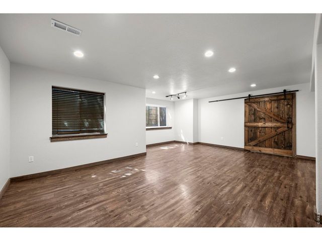 517 Ridgeview Dr, Louisville, CO 80027