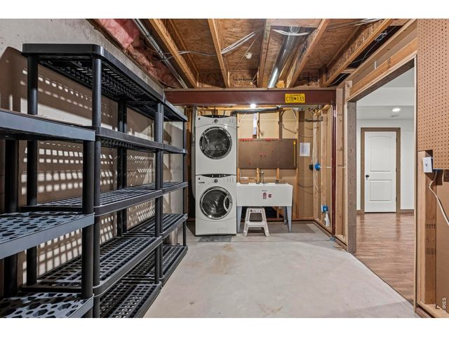 517 Ridgeview Dr, Louisville, CO 80027