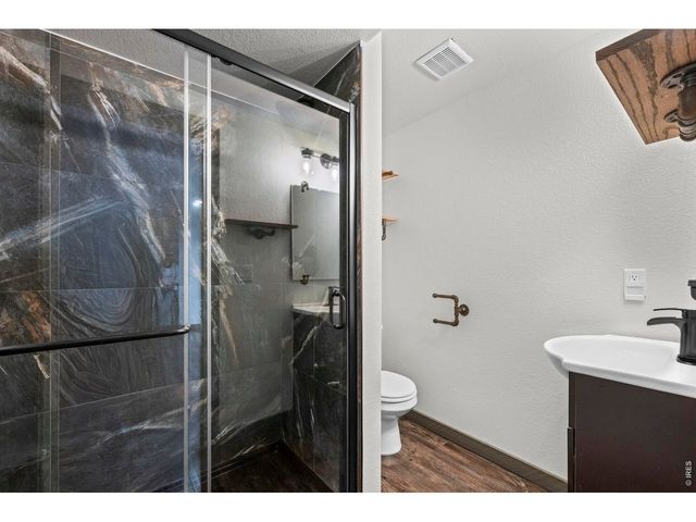 517 Ridgeview Dr, Louisville, CO 80027