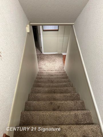 5144 Heidi Lane, Saginaw, MI 48604
