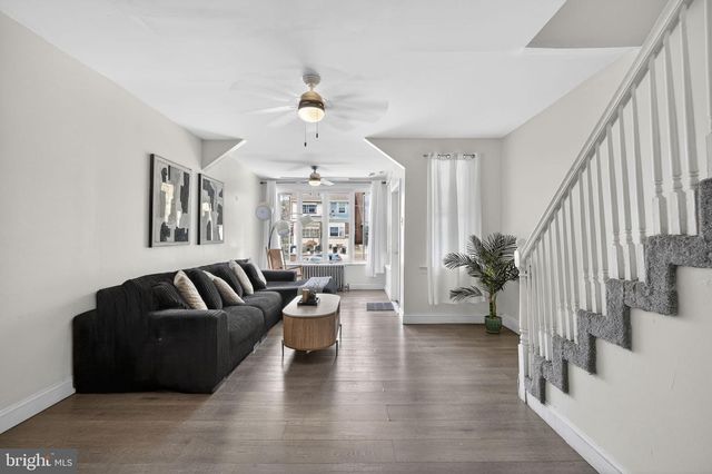 4033 CASTOR AVE, Philadelphia, PA 19124