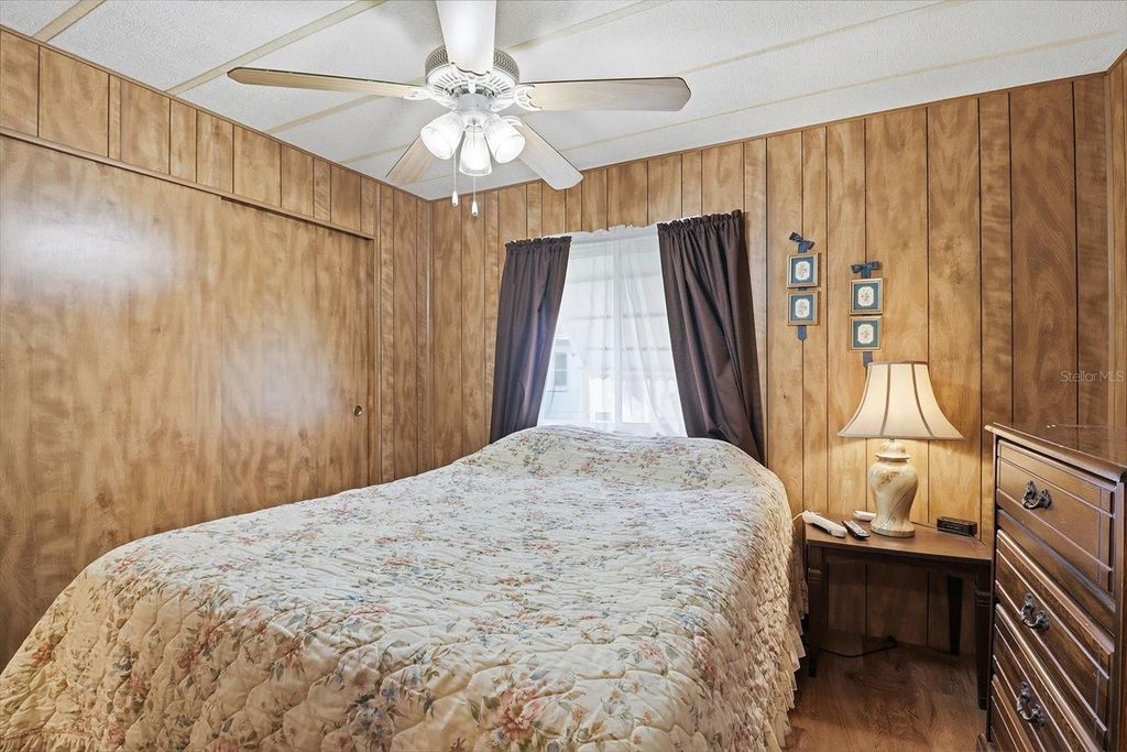 Image 22 of property listing at 4072 S ILLIANA TERRACE, Inverness, FL 34452