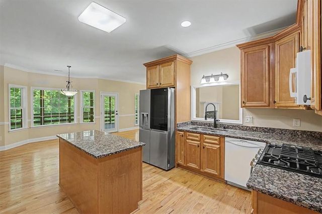 994 Rainey Rd, Temple, GA 30179