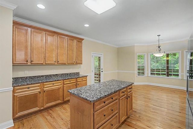 994 Rainey Rd, Temple, GA 30179