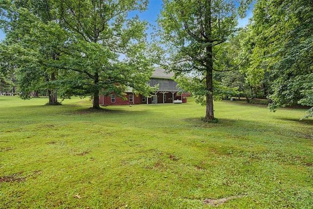 994 Rainey Rd, Temple, GA 30179