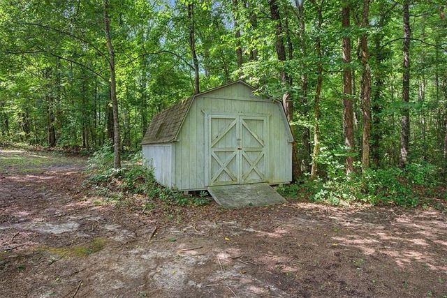 994 Rainey Rd, Temple, GA 30179