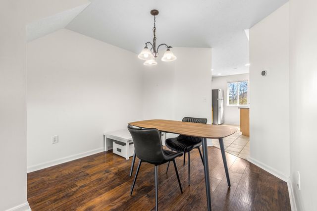 19 Carriage House Drive, Fort Thomas, KY 41075