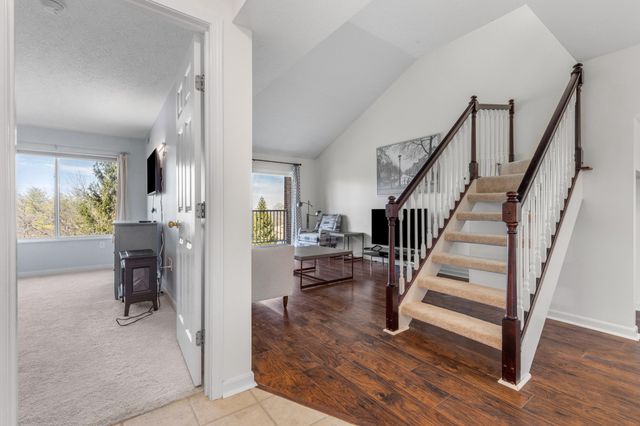 19 Carriage House Drive, Fort Thomas, KY 41075