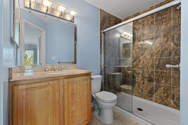 19 Carriage House Drive, Fort Thomas, KY 41075