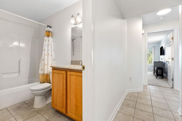 19 Carriage House Drive, Fort Thomas, KY 41075