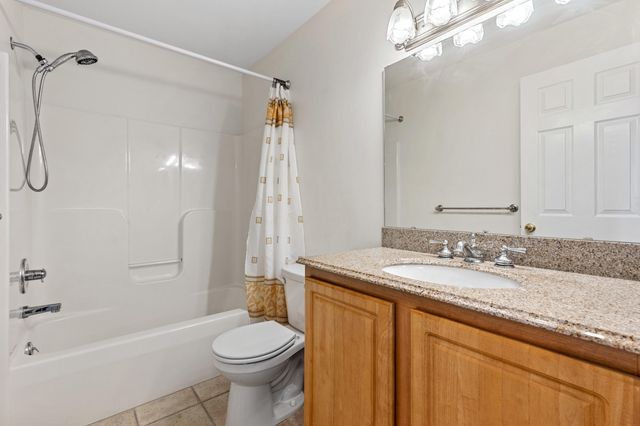 19 Carriage House Drive, Fort Thomas, KY 41075