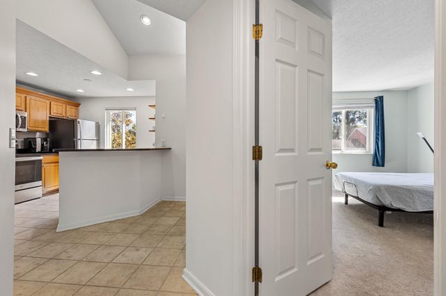 19 Carriage House Drive, Fort Thomas, KY 41075