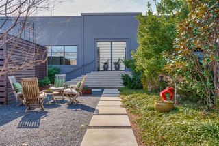 2323 Farrington Street A, Dallas, TX 75207