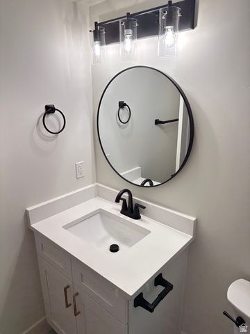 1184 E VALHALLA DR, Clearfield, UT 84015