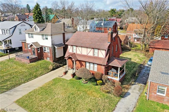 218 Upland Avenue, Youngstown, OH 44504