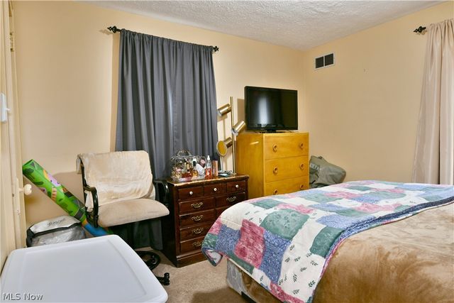 218 Upland Avenue, Youngstown, OH 44504