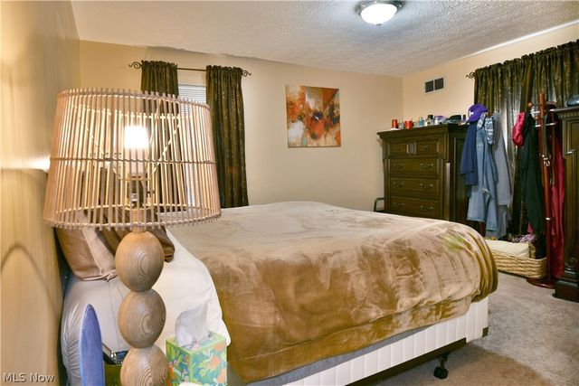 218 Upland Avenue, Youngstown, OH 44504