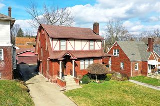 218 Upland Avenue, Youngstown, OH 44504