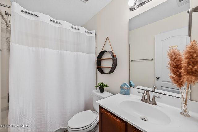 244 Marsh Haven Drive, Sneads Ferry, NC 28460