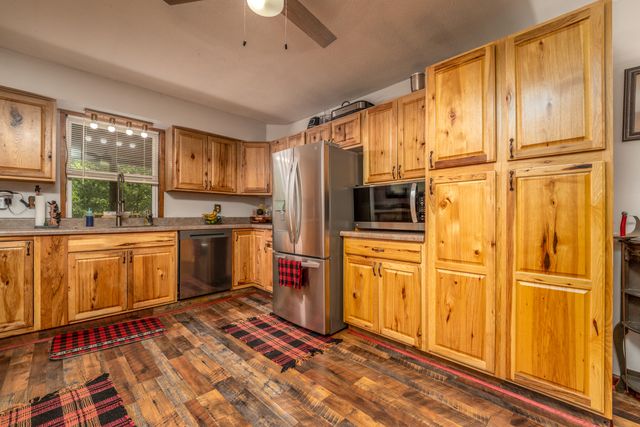 81 LeadRunner, Wellington, KY 40387